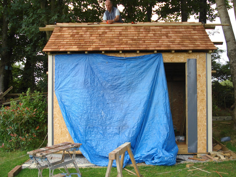 New England Style saltbox roof shed (lots of piccies 